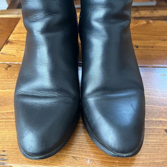 Steve Madden Black Leather Silver Side Zippers Ankle Booties Boots - Picture 10 of 10